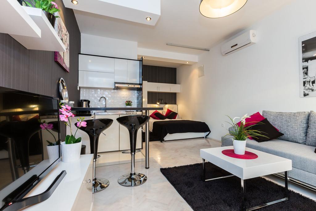 Apartments Elizabeth Biograd Na Moru Ruang foto